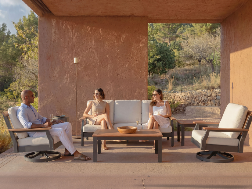 Easy Outdoor Living