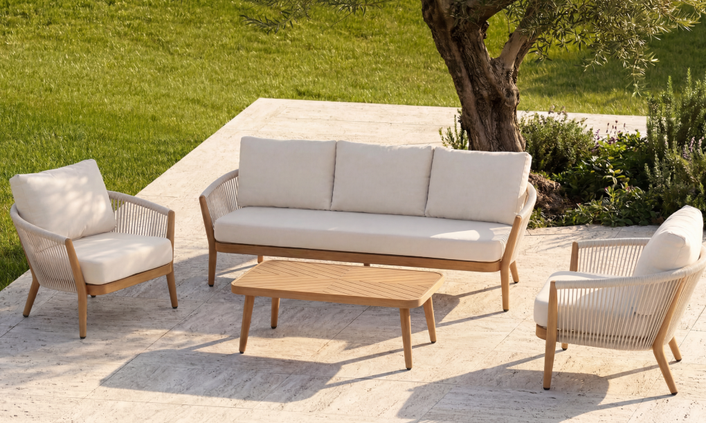 Adapts to Every Outdoor Moment
