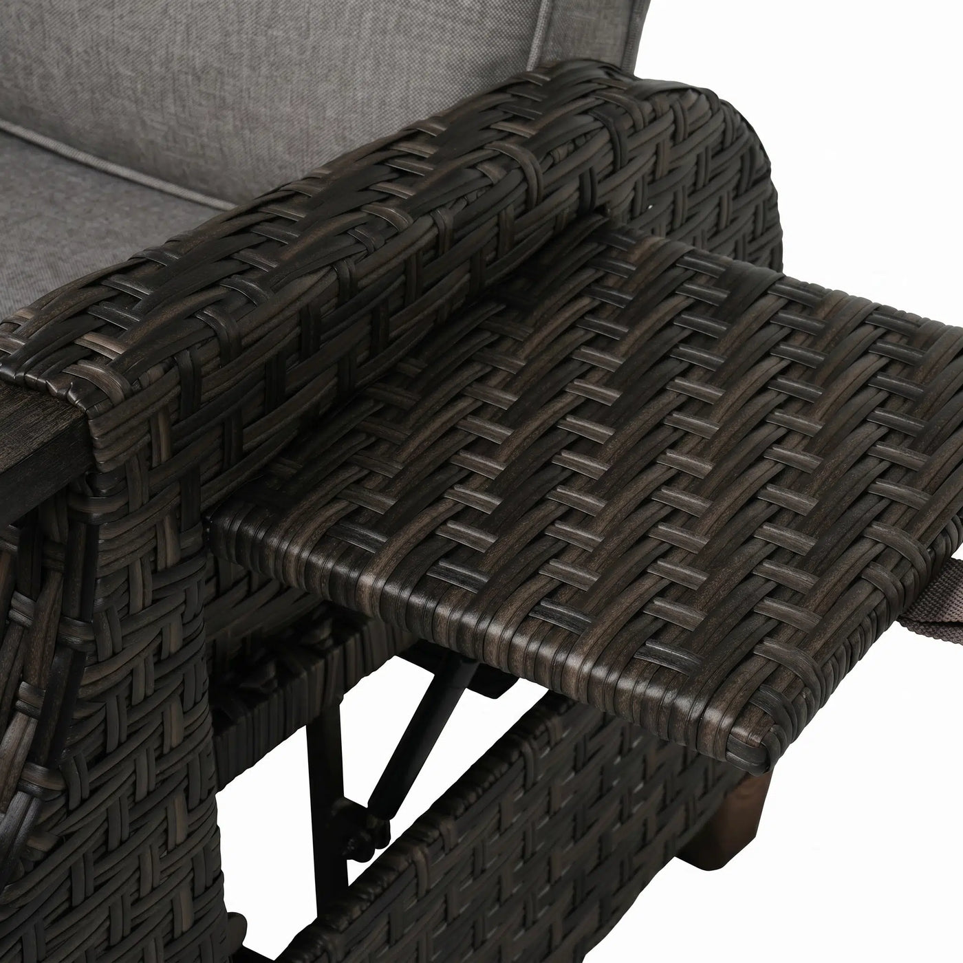 Surf Manual Faux Wicker Recliner Chair with Cushions Outdoor Patio Furniture